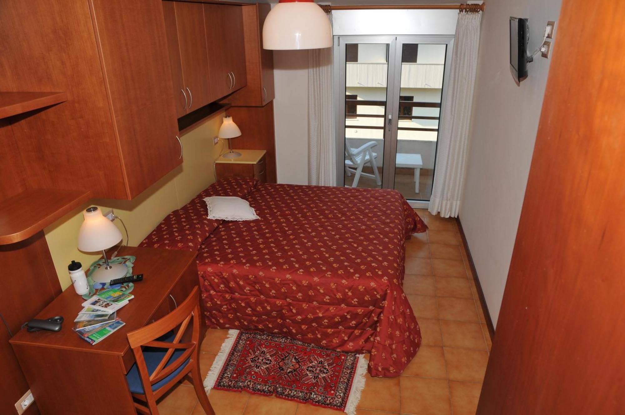 Hotel Garni Villa Magnolia Torbole Sul Garda Exterior foto
